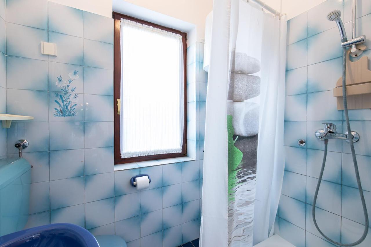 Apartment Drago *Cosy & Close To The Beach! Krk Town Eksteriør bilde