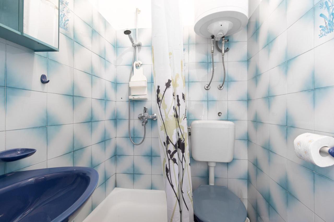 Apartment Drago *Cosy & Close To The Beach! Krk Town Eksteriør bilde